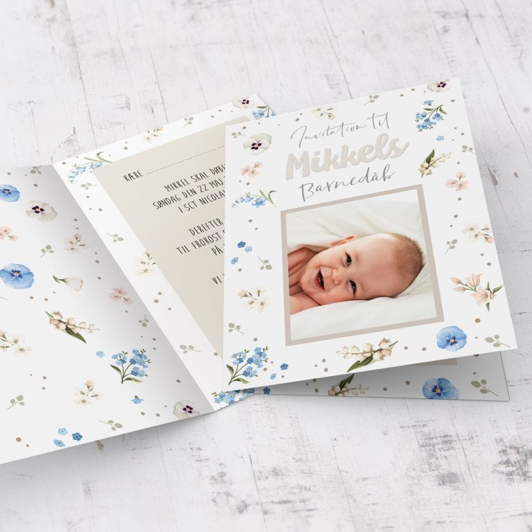 Dåbsinvitation | Wildflower | White fra PRIK & STREG